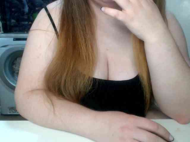 MaryMichelle1 webcam