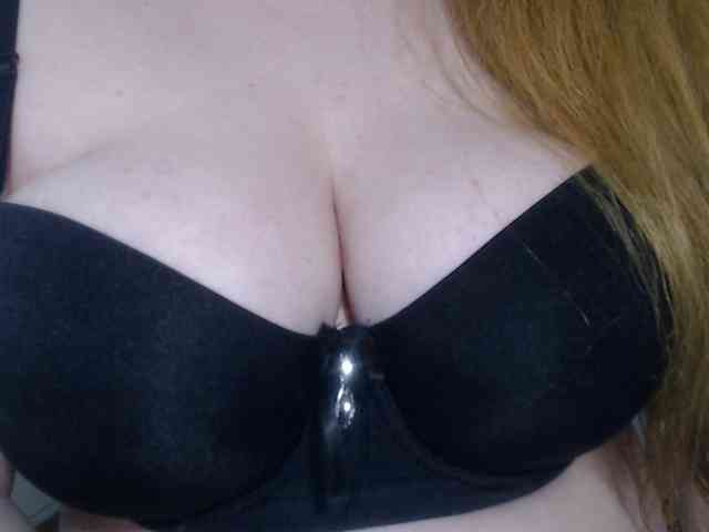 MaryMichelle1 webcam