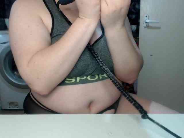 MaryMichelle1 webcam