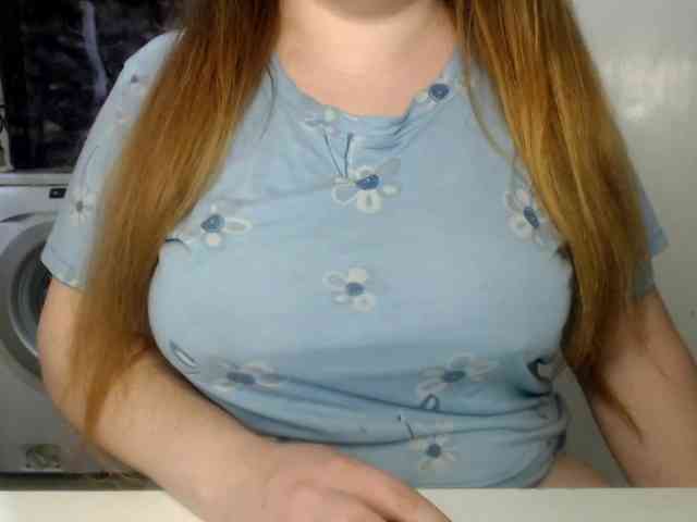 MaryMichelle1 webcam