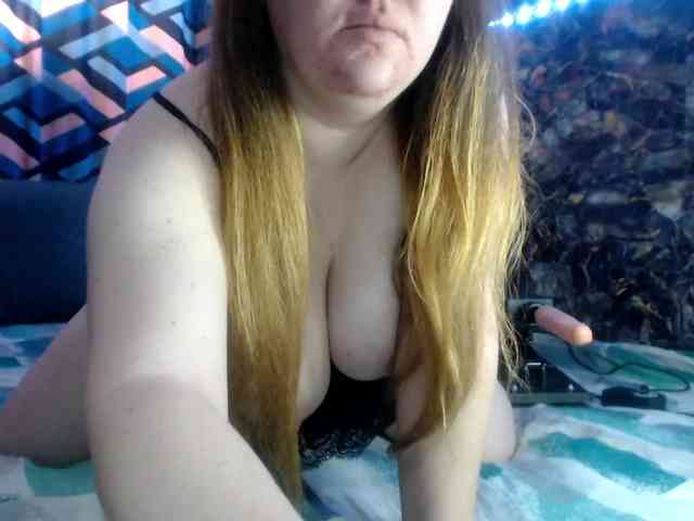 MaryMichelle1 webcam