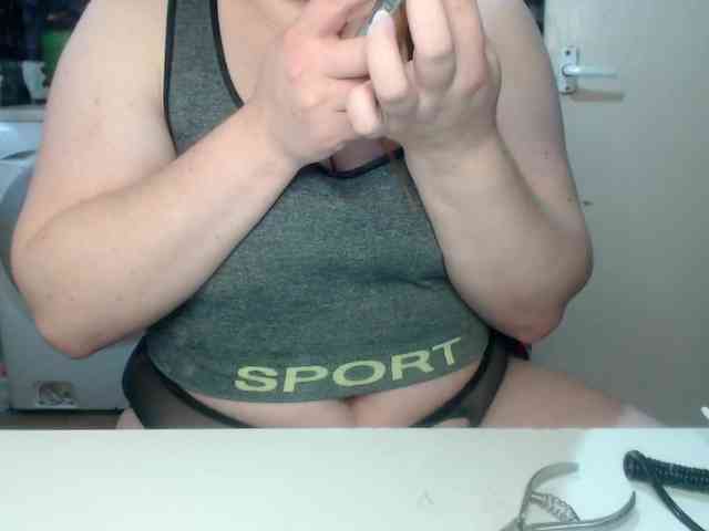 MaryMichelle1 webcam