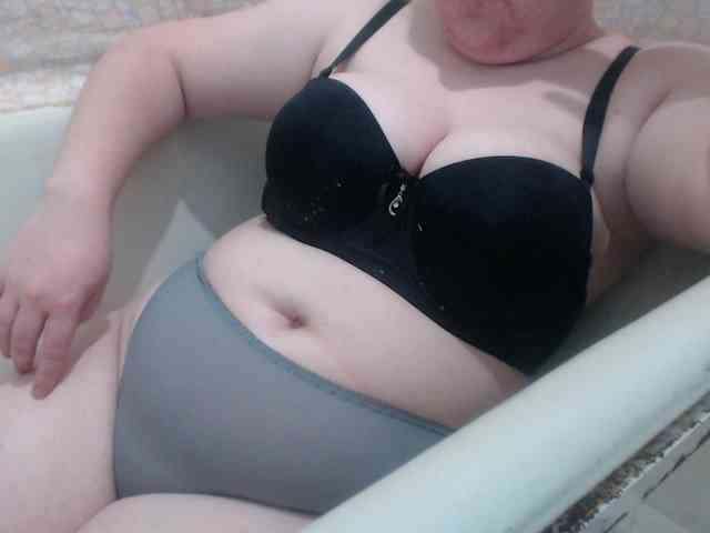 MaryMichelle1 webcam