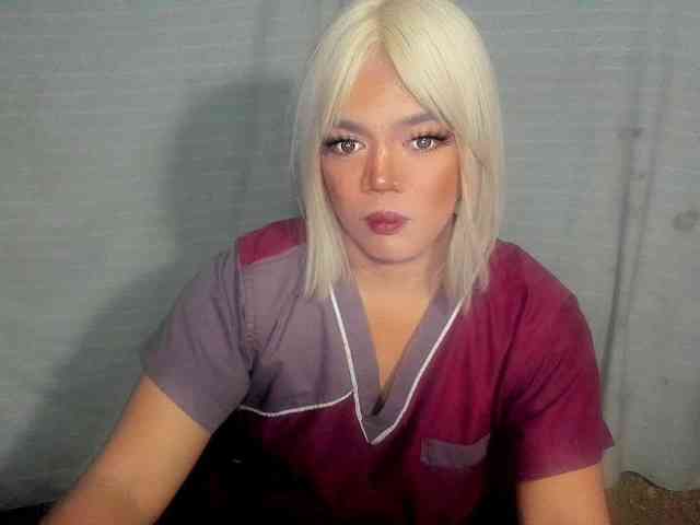 Imurhotella01 Live Webcam on BongaCams