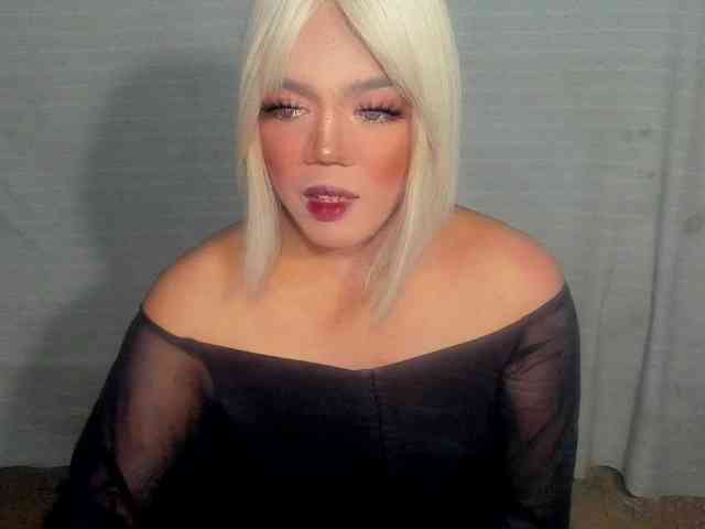 Imurhotella01 Live Webcam on BongaCams