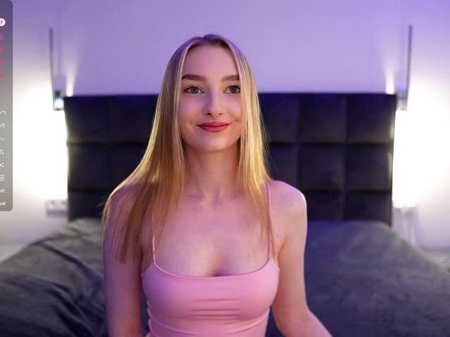 DiamondLily's BongaCams show and profile