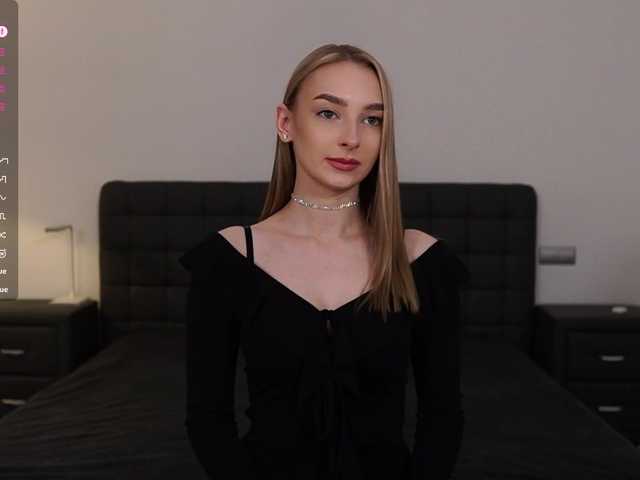 DiamondLily's BongaCams show and profile