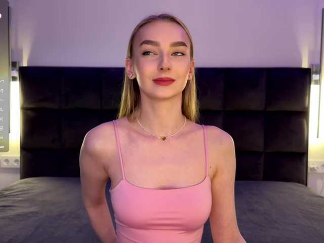 DiamondLily's BongaCams show and profile