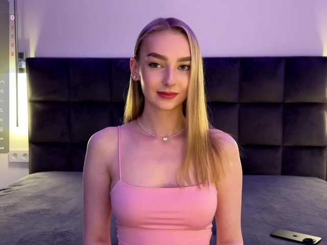 DiamondLily's BongaCams show and profile