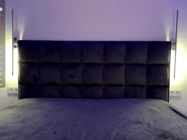 DiamondLily's BongaCams show and profile