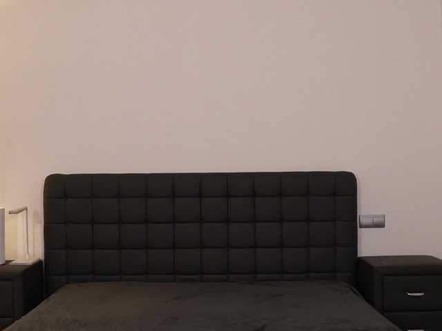 DiamondLily from BongaCams