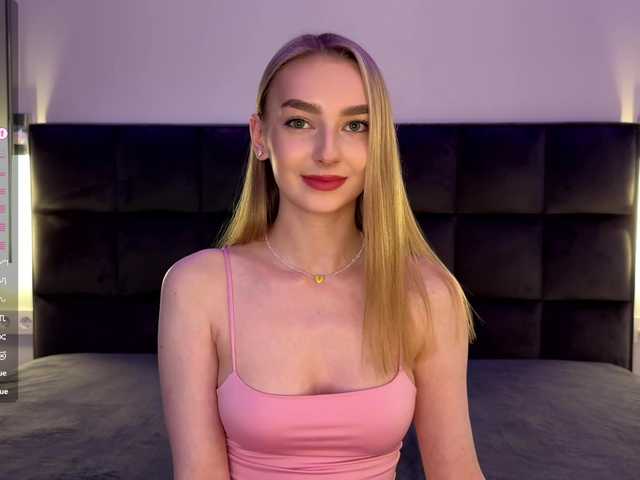 DiamondLily's BongaCams profile