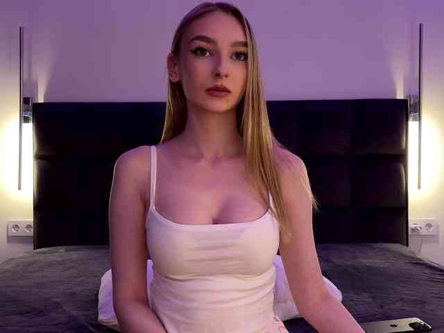 DiamondLily DiamondLily