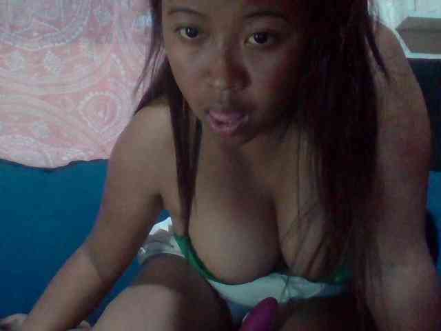 June-hot webcam
