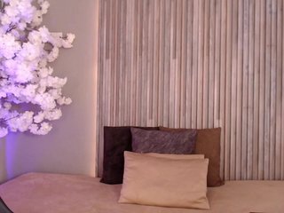 tiana-glow Porn Show