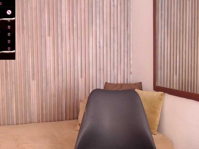 tiana-glow from BongaCams