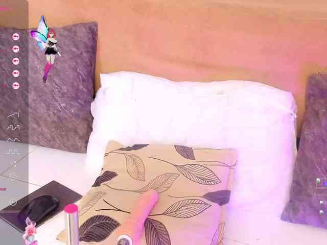 tiana-glow webcam