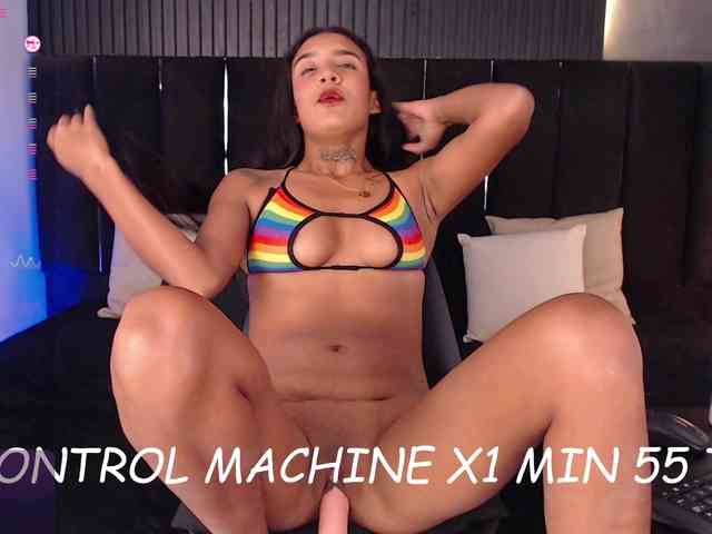 tiana-glow webcam