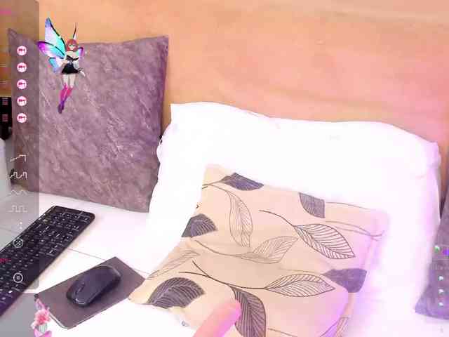 tiana-glow webcam