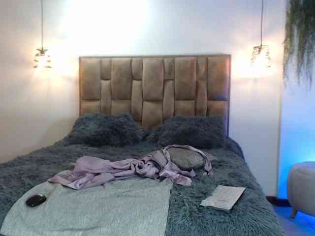 alejhandramora alejhandramora