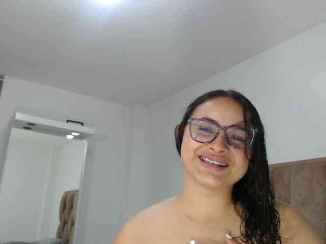 alejhandramora webcam