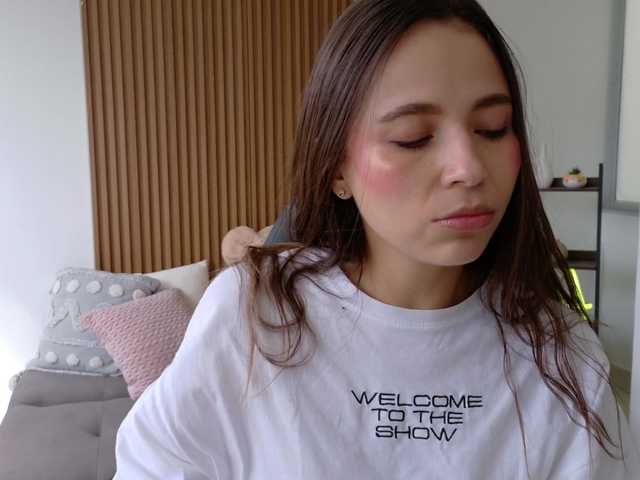 Anah10 from BongaCams