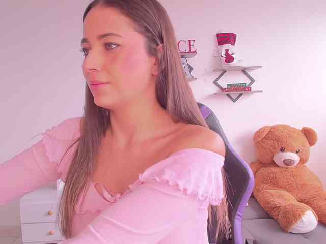 Anah10 Live Webcam on BongaCams