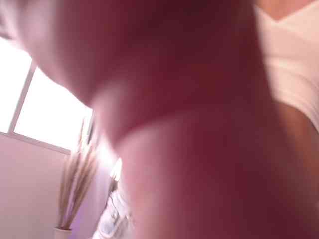 Anhika webcam