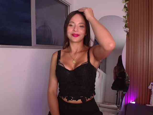 Anhika webcam