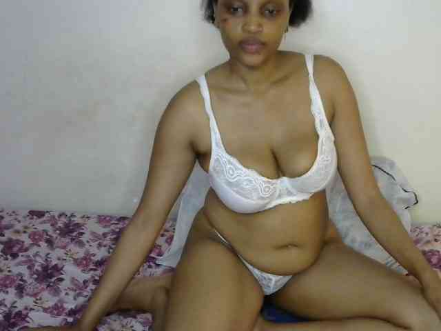 Vibezqueen webcam