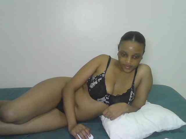 Vibezqueen webcam
