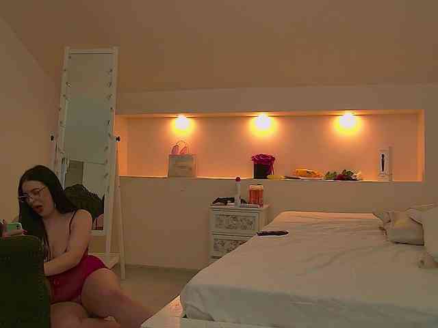 KeiraDark Live Webcam on BongaCams