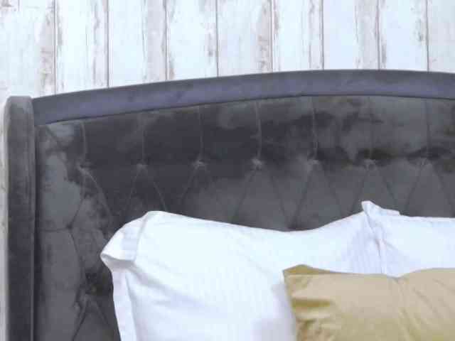 SweetAnisia webcam