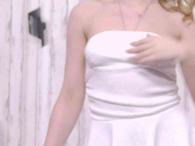 SweetAnisia webcam