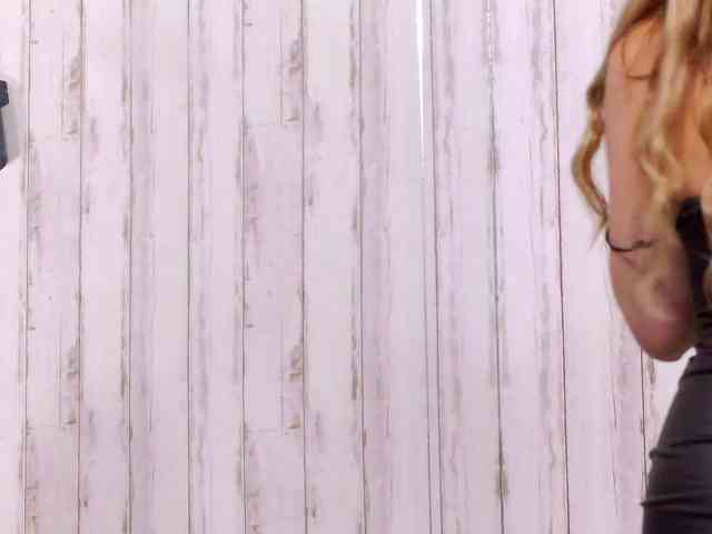 SweetAnisia webcam