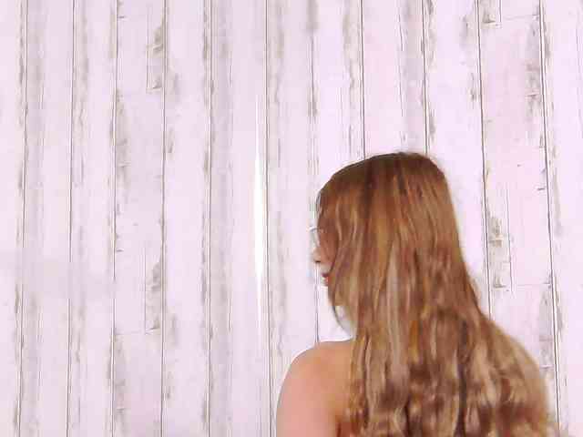 SweetAnisia webcam