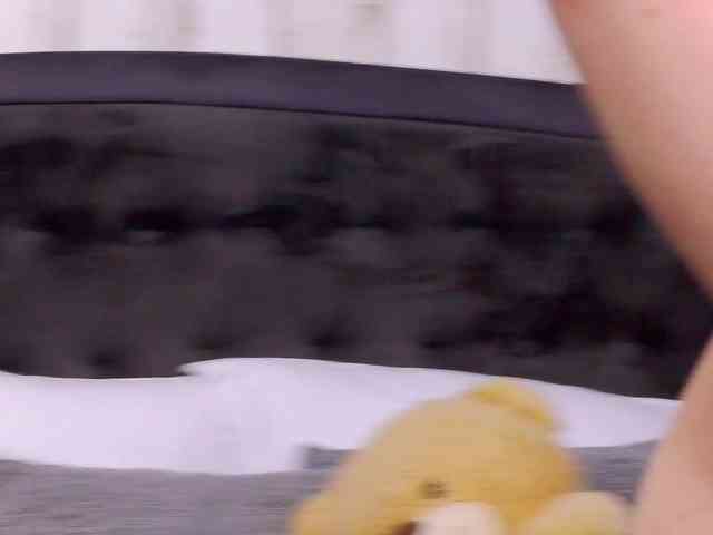 SweetAnisia webcam
