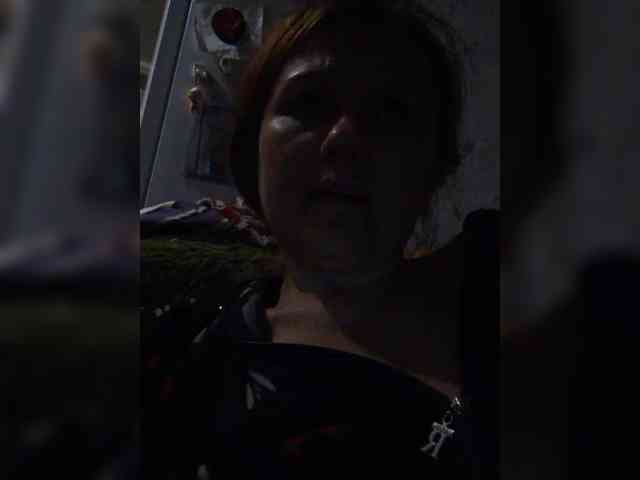 Juli-huston Juli-huston