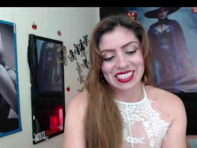 AnthonelaBella webcam