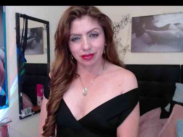 AnthonelaBella webcam