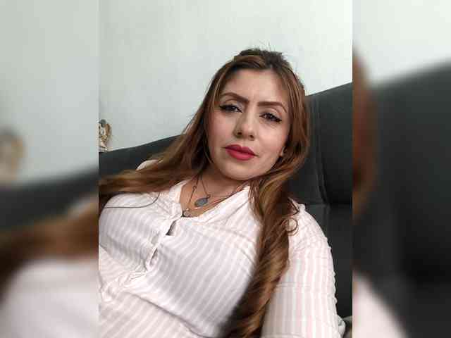 AnthonelaBella AnthonelaBella