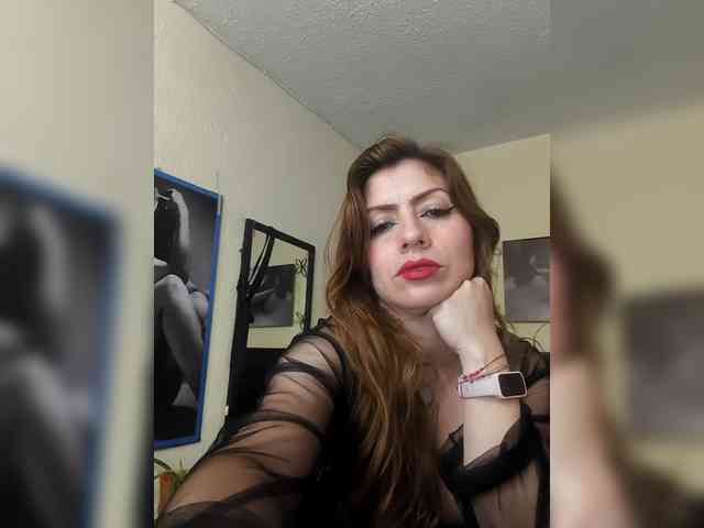 AnthonelaBella webcam