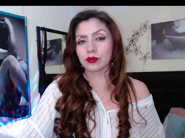 AnthonelaBella webcam