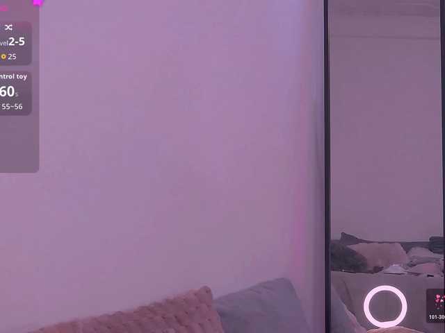 ArielBlossom Live Cam on BongaCams