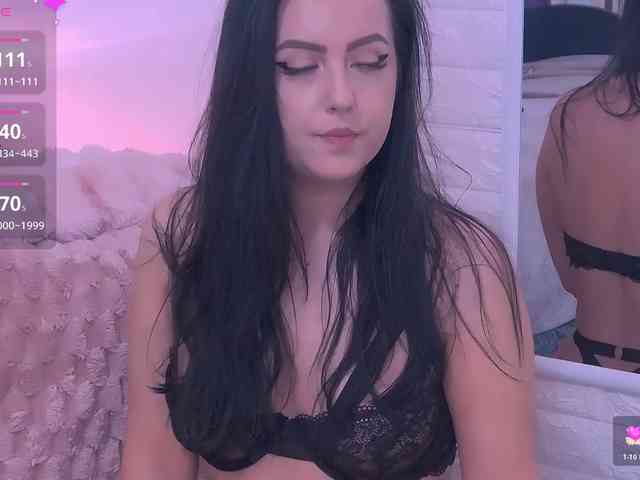 ArielBlossom webcam