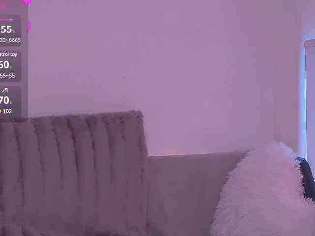 ArielBlossom webcam