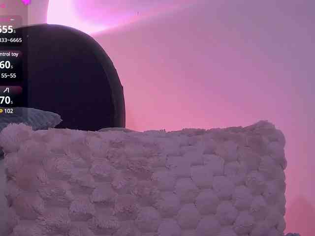 ArielBlossom webcam