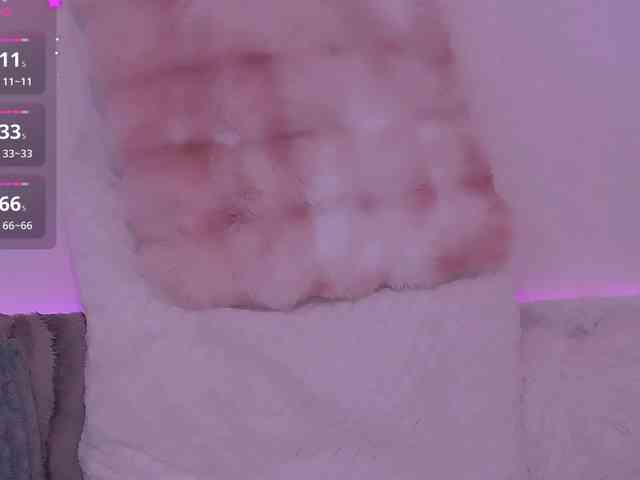 ArielBlossom webcam