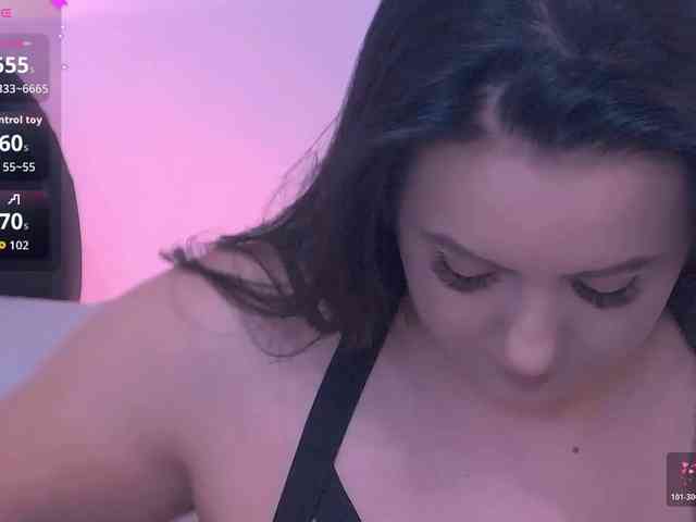 ArielBlossom webcam