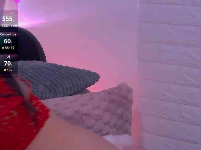 ArielBlossom webcam